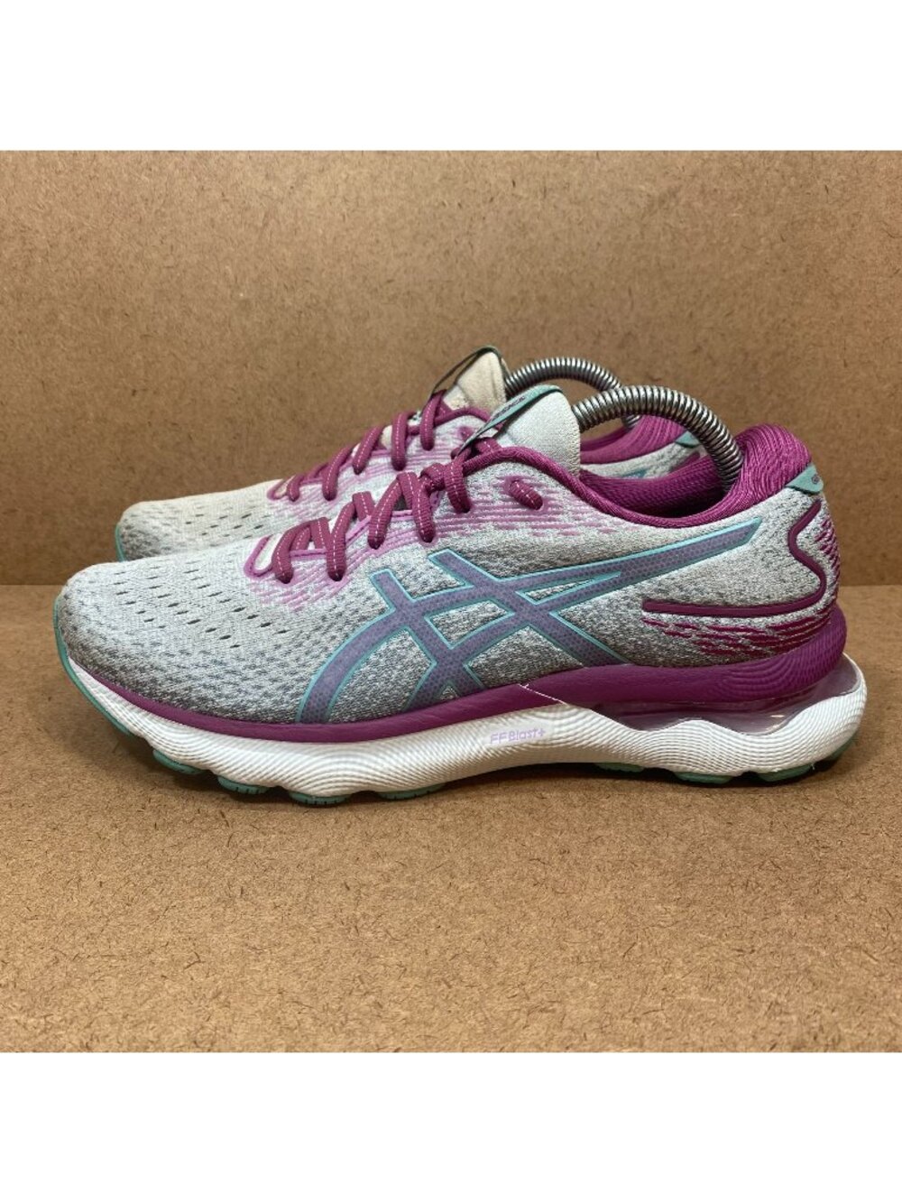 Asics Gel-Nimbus 24 Womens Running Shoes Size 9.5 Gray Berry Purple Athletic